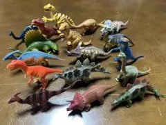 限定品？LIMITED？ ステゴザウルス他　ミニフィギュア　１７体　送料込