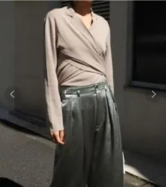 ベージュ ラップスタイル カーディガン　ルシェルブルーのサムネイル