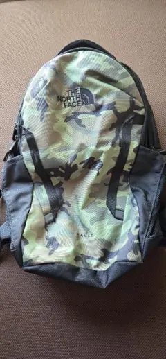 THE NORTH FACE カモフラージュバックパック
