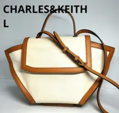 【極美品✨️】CHARLES&KEITH　L　キャンバストラペーズ バッグ
