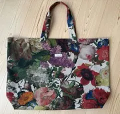 ヨーロッパ製生地使用❣️ 大柄を活かした超ビッグトートバッグ　肩がけ可能(^^)