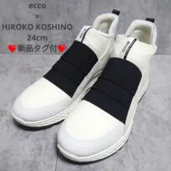 新品タグ付 ecco×ヒロココシノ スリッポンスニーカー 24cm 白黒のサムネイル