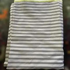 ストライプデザインの布地