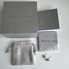 MICHAEL KORS ピアス ロゴ ストーンのサムネイル