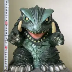 1994年製 ゴジラ 貯金箱 YUTAKA 東宝 - メルカリ
