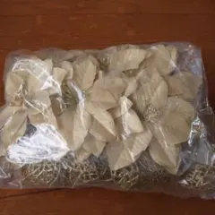 クリスマスツリーのオーナメント