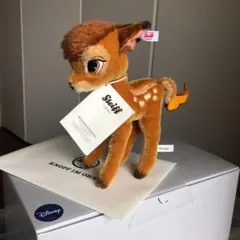 シュタイフ　ディズニー　バンビ　雄鹿のヒンダ　セットのサムネイル