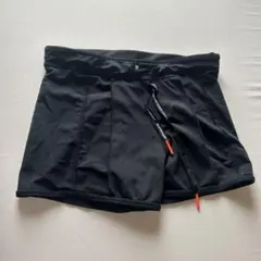 レーサーパンツ