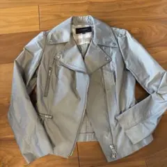 BURBERRY シルバーグレー ライダース風ジャケット 38のサムネイル
