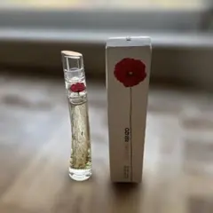 新品　Flower by Kenzo Eau de Parfum 4mlのサムネイル