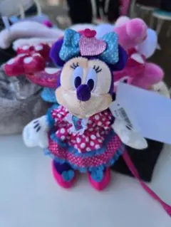 新品未使用 ぬいぐるみバッジ ミニー パルパル ミニパル ミニファン