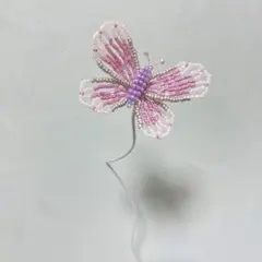 ビーズフラワー　蝶々