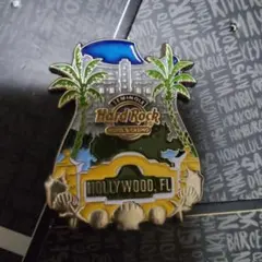 ハードロックカフェ(Hard Rock Cafe)2014年リワードVIPピン - メルカリ