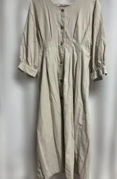 INGNIベージュボタンワンピース Mサイズ