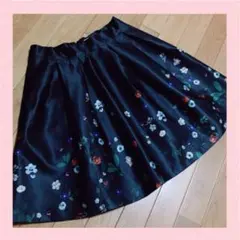 【新品タグ付き】H&M ♡ 花柄フレアスカート