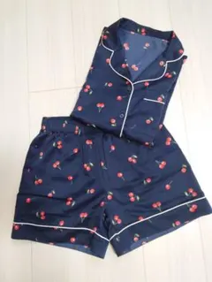 GU パジャマ　S
