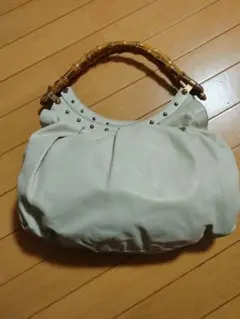 特価★美品★GUCCI　バンブーバッグ　ベージュスタッズ
