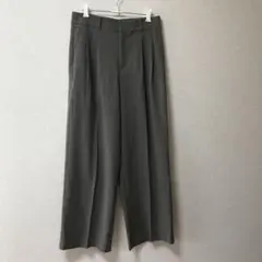 【GU】ジーユー　美品　グレー（ブラウンに近い） ワイドパンツ タック入り XL