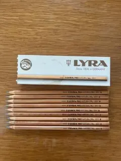 Item thumbnail for item 02ff28df-98aa-46d8-b255-46d89cfb327a