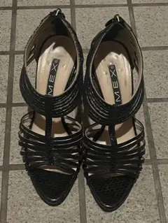 コメックス ブラック ハイヒールのサムネイル