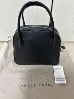【美品】MAISON CANAU ブラックレザーハンドバッグのサムネイル