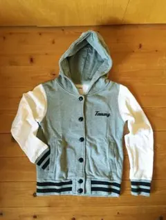 Item thumbnail for item b19dd766-3f61-4318-b91c-e554d0f36920