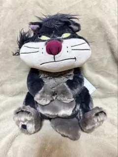 チェシャ猫 ぬいぐるみ ブラック 蓄光 - メルカリ