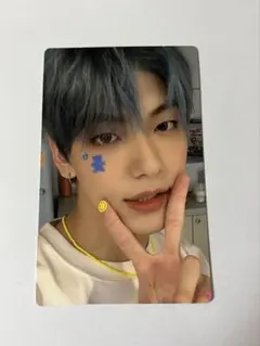 2026年最新】blue hour スビン トレカの人気アイテム - メルカリ