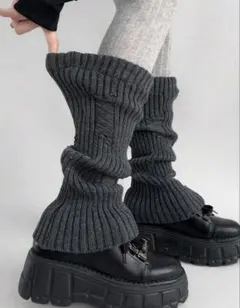 【新品】ダメージレッグカバー　グレー