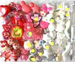 赤白　カスタム　ビーズ　チャーム　カスタムボールペン　キーホルダー