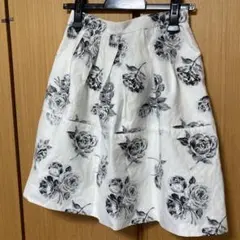 【訳あり】Apuweiser-riche スカート 01