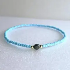 ビーズブレスレット　ターコイズブルー＆カットゴールドガラスビーズ　モスアゲイト