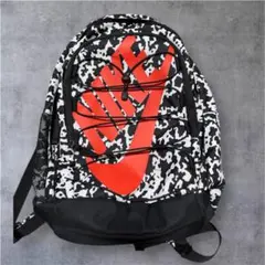 NIKE 迷彩柄リュック