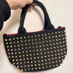 ラシカル スタッズ ハンドバッグ ブラック レッド