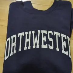 ネイビー トレーナー