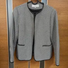 美品‼️ノーカラーツイードジャケットのサムネイル