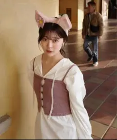 Item thumbnail for item 6b368043-afaa-40d3-840b-66baf59d6ea1