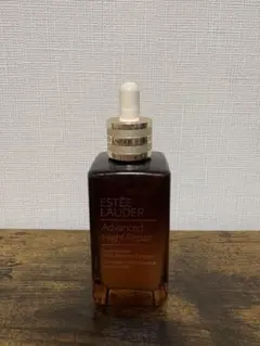 Estee Luder アドバンスナイトリペア　美容液のサムネイル