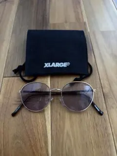 XLARGE ラウンドサングラス　ケース付きのサムネイル