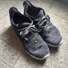 Nike air max ブラック ランニングシューズ