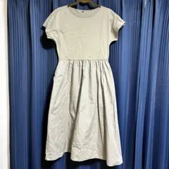 ユニクロ　コンビネーションフレアワンピース　S