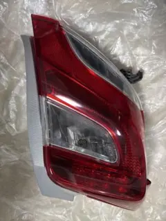 RAV4 リアランプ 寒冷地用 81581-42092 - メルカリ