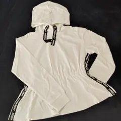 ZIDDY ジディ 長袖トレーナー ホワイト 150センチ フード付　スウェット