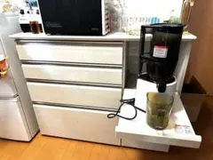 ホワイトキッチンカウンター ナックル