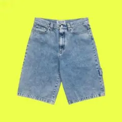 H&MOSCHINO デニムパンツ　ハーフパンツ　モスキーノ　H&Mのサムネイル