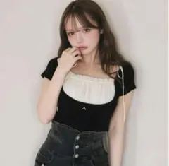 andmary Mew frill tops - メルカリ