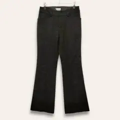 【エンターテイナー】ブーツカット　フレアパンツ　黒　脚長効果　裏地あり　秋冬