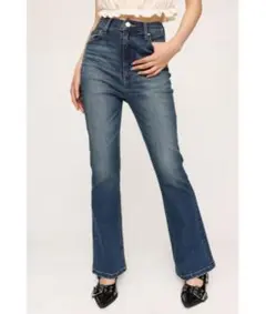 Item thumbnail for item 7ff9883f-b2ed-4849-9437-e4b96142ecb3