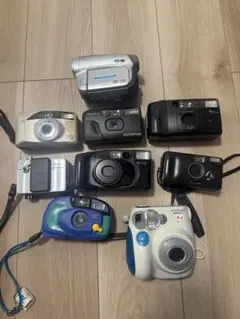 フィルム・デジタルカメラ 4台セット まとめ売り - メルカリ