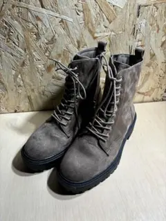 ブラウン スエード ブーツ